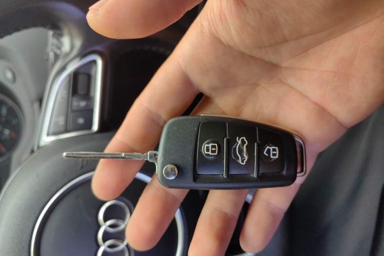 Used Audi Q3 2015 35 TFSI quattro Technology Edition Vehicle Key