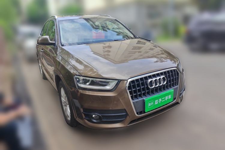 Used Audi Q3 2015 35 TFSI quattro Technology Edition Front Right 45 Deg