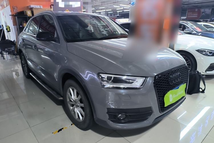 Used Audi Q3 2015 35 TFSI Comfort Model Front Right 45 Deg