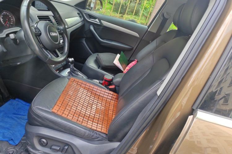 Used Audi Q3 2015 35 TFSI quattro Technology Edition Left Front Seat