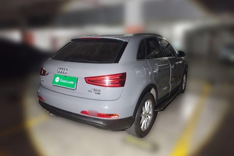 Used Audi Q3 2015 35 TFSI Comfort Model Rear Right 45 Deg