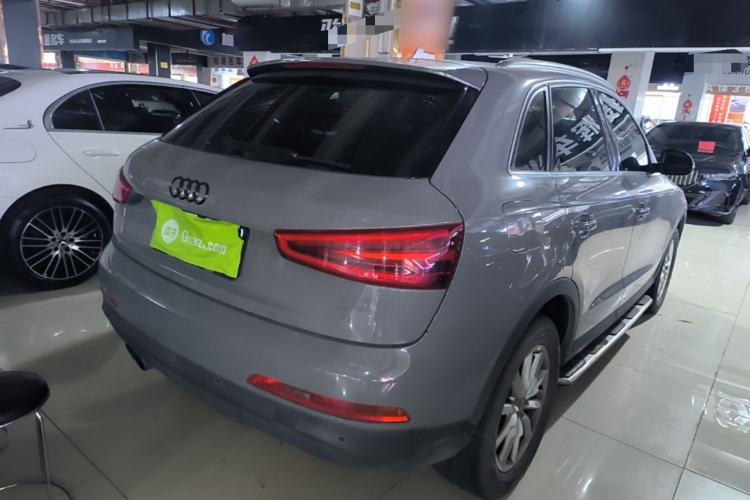 Used Audi Q3 2015 35 TFSI Comfort Model Rear Right 45 Deg