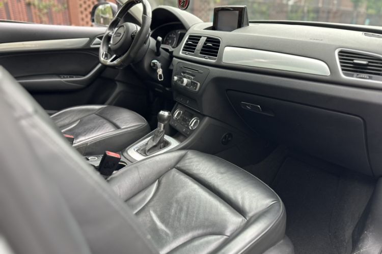 Used Audi Q3 2015 35 TFSI Comfort Model Right Front Seat