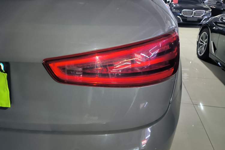 Used Audi Q3 2015 35 TFSI Comfort Model Right Rear Taillight