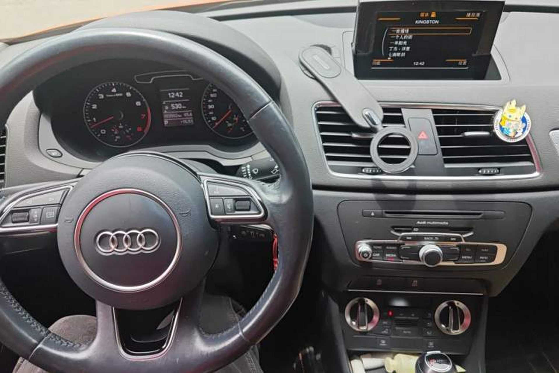 Used Audi Q3 2015 30 TFSI Comfort Model Audio And AC Panel