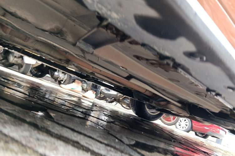 Used Audi Q3 2015 30 TFSI Comfort Model Chassis Front Left