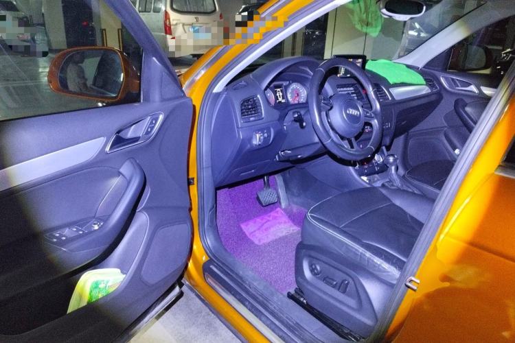 Used Audi Q3 2015 30 TFSI Comfort Model Driver Seat