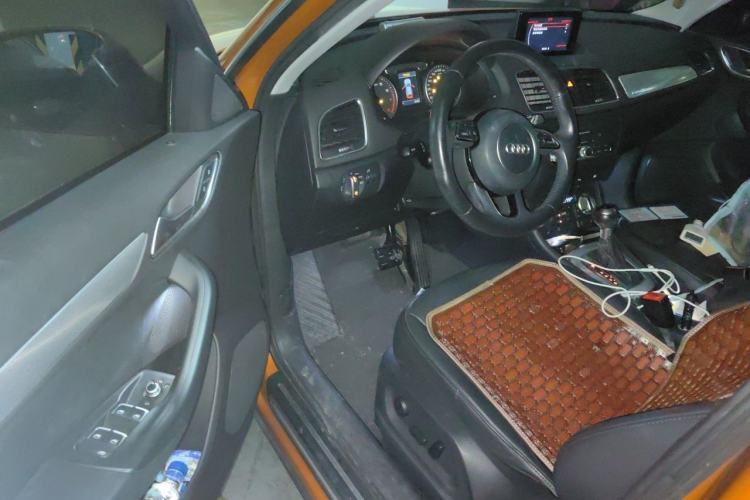 Used Audi Q3 2015 35 TFSI Ambition Edition Driver Seat