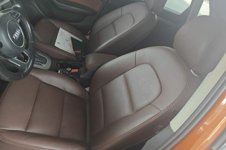 Used Audi Q3 2015 30 TFSI Ambition Edition Driver Seat
