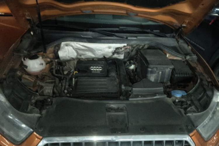 Used Audi Q3 2015 30 TFSI Ambition Edition Engine Bay