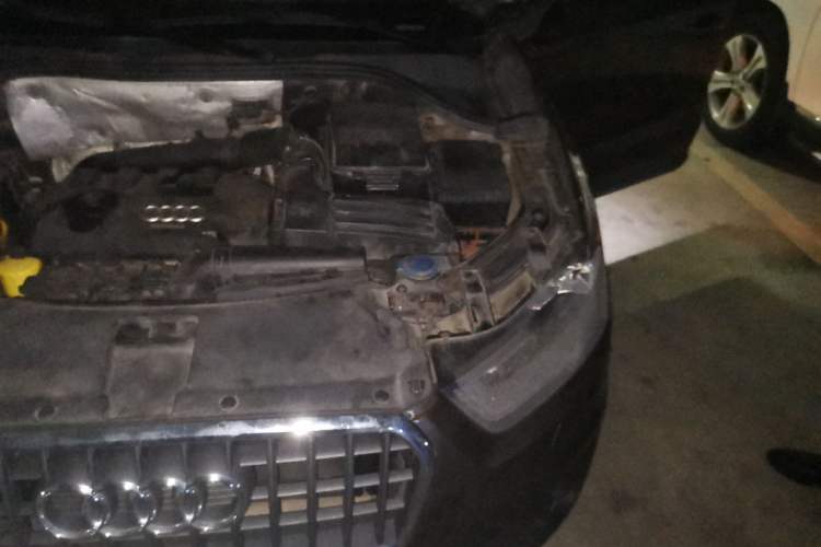 Used Audi Q3 2015 35 TFSI Ambition Edition Engine Bay Left