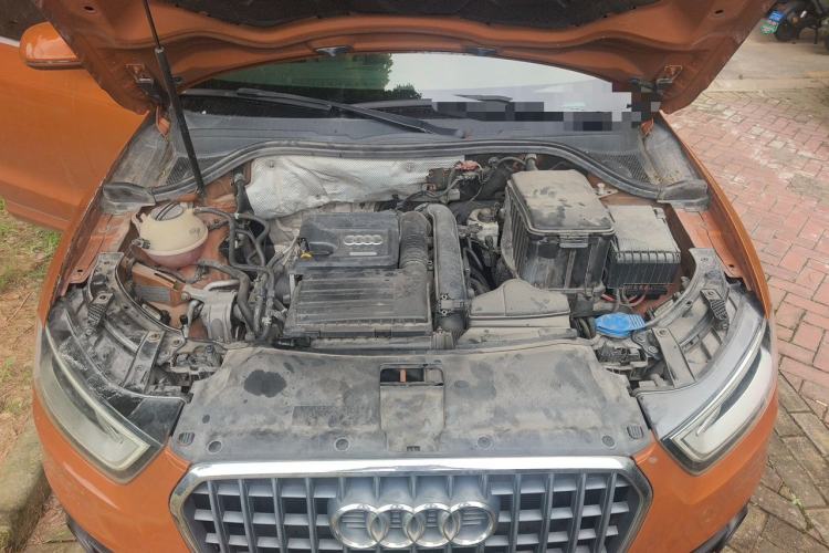 Used Audi Q3 2015 30 TFSI Comfort Model Engine Bay