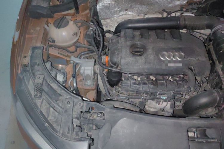 Used Audi Q3 2015 35 TFSI Ambition Edition Engine Bay Right