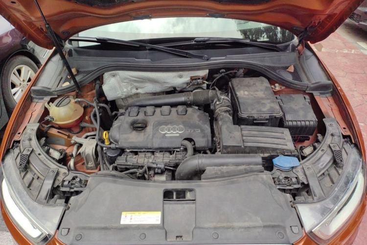 Used Audi Q3 2015 35 TFSI Comfort Model Engine Bay