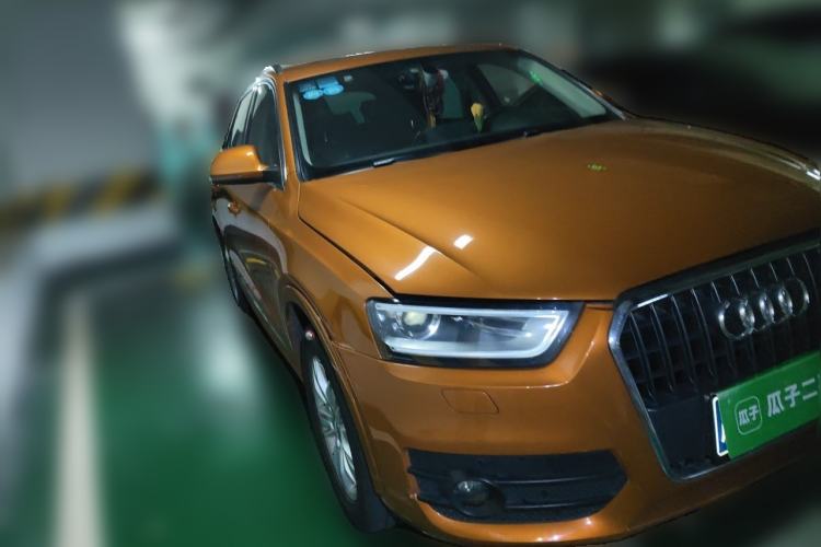 Used Audi Q3 2015 35 TFSI Ambition Edition Front Right 45 Deg