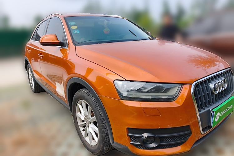 Used Audi Q3 2015 30 TFSI Ambition Edition Front Right 45 Deg