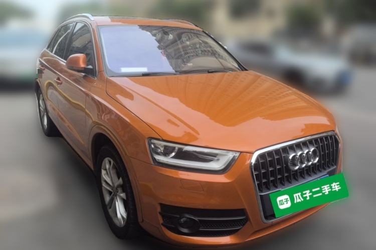 Used Audi Q3 2015 35 TFSI Comfort Model Front Right 45 Deg