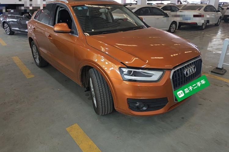 Used Audi Q3 2015 35 TFSI Comfort Model Front Right 45 Deg