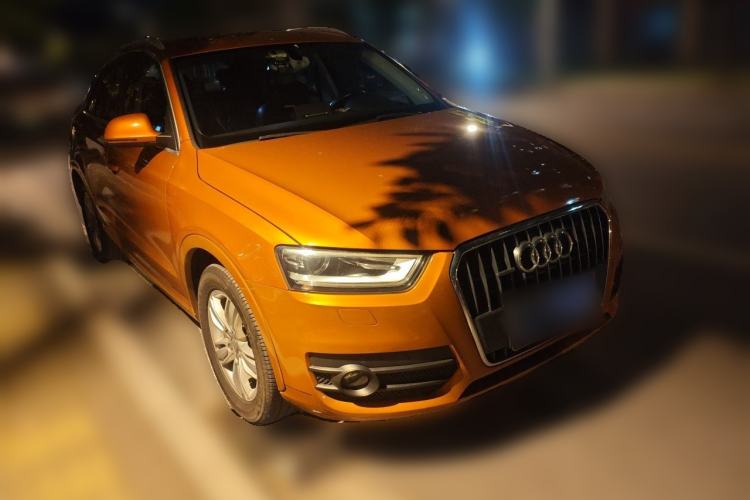 Used Audi Q3 2015 35 TFSI quattro Technology Edition Front Right 45 Deg