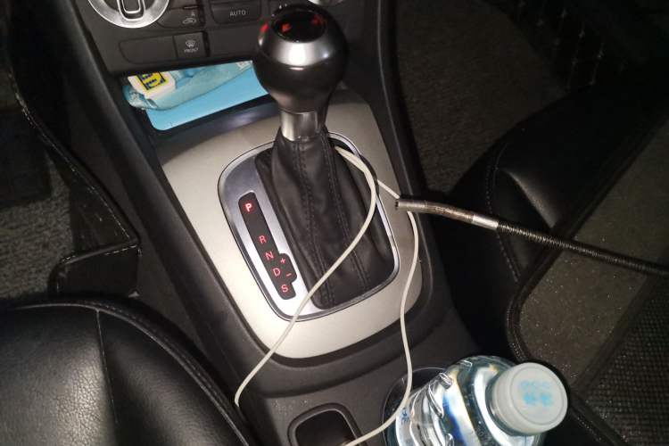 Used Audi Q3 2015 35 TFSI Ambition Edition Gear Lever
