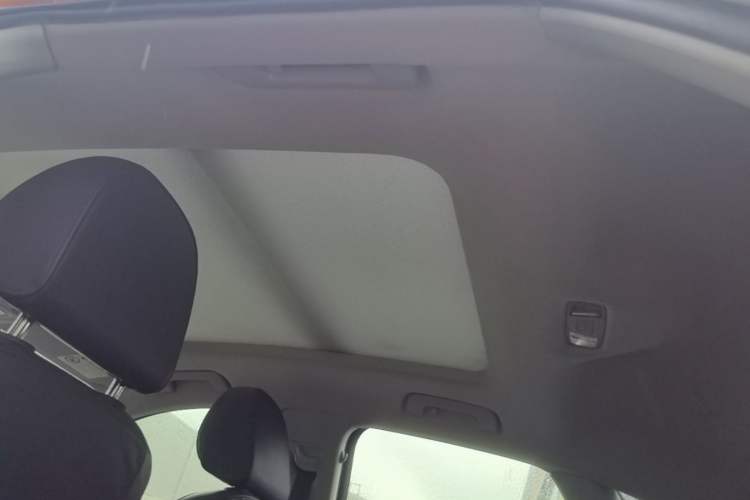 Used Audi Q3 2015 35 TFSI Comfort Model Headliner