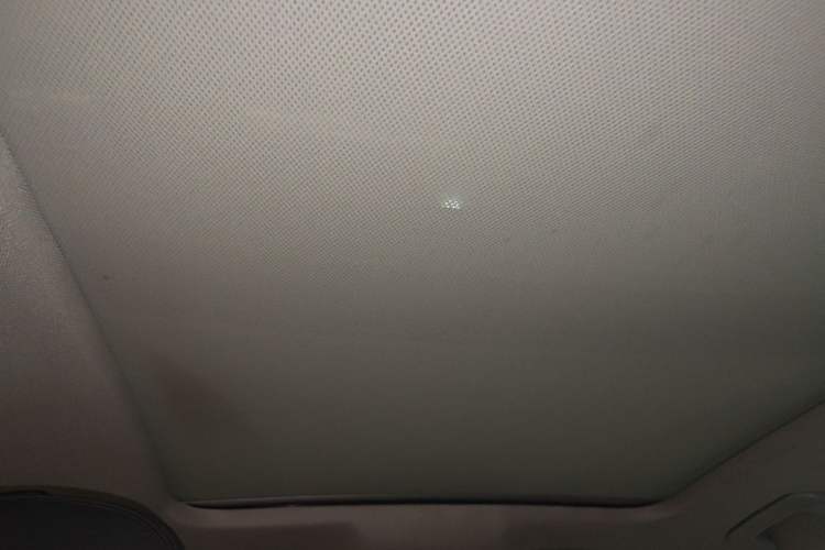 Used Audi Q3 2015 35 TFSI Comfort Model Headliner