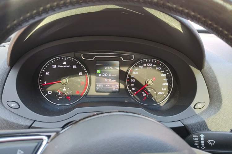 Used Audi Q3 2015 35 TFSI quattro Millionth Anniversary Edition Instrument Cluster