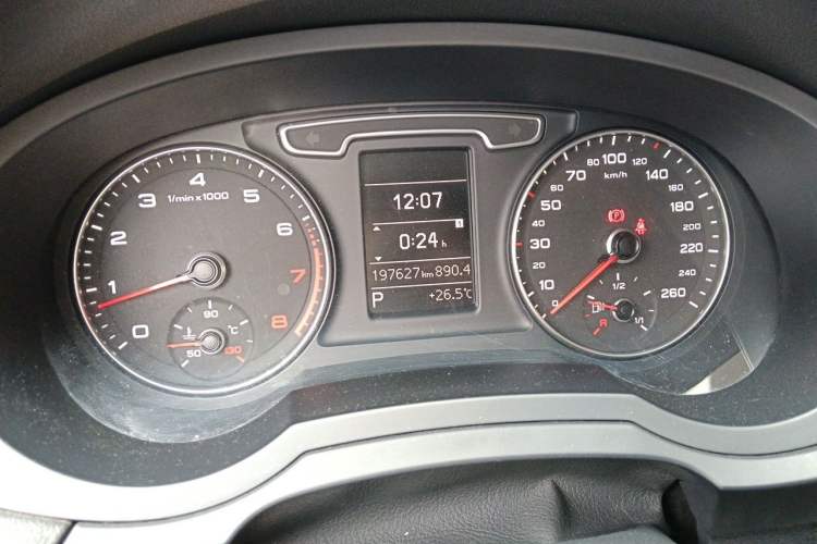 Used Audi Q3 2015 30 TFSI Comfort Model Instrument Cluster