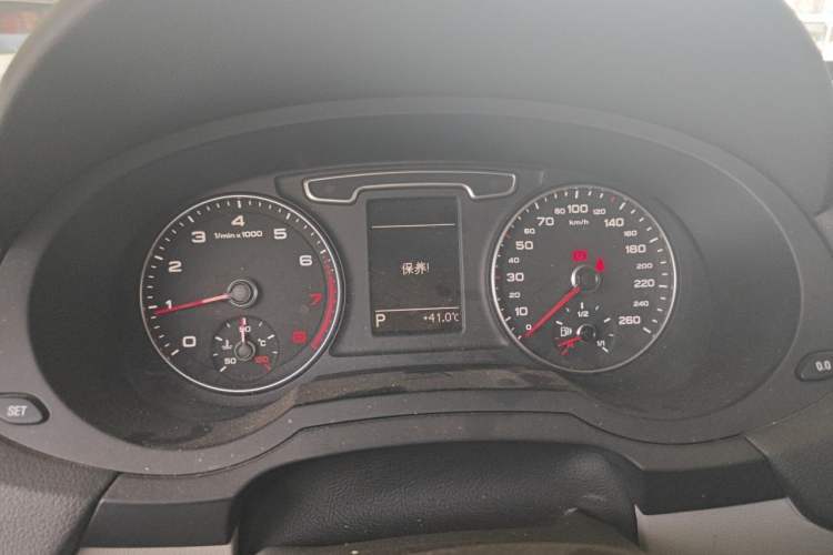 Used Audi Q3 2015 30 TFSI Ambition Edition Instrument Cluster