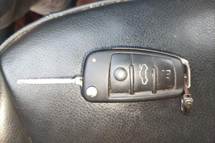 Used Audi Q3 2015 35 TFSI Comfort Model Interior 1