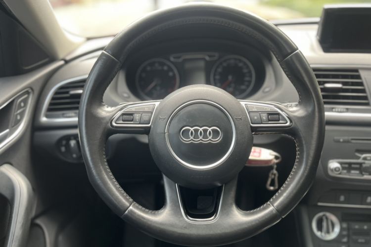 Used Audi Q3 2015 35 TFSI Millionth Anniversary Intelligent Edition Interior 2