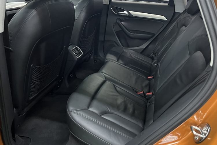 Used Audi Q3 2015 35 TFSI Comfort Model Interior 5