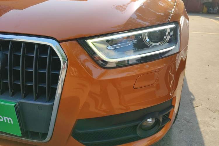 Used Audi Q3 2015 35 TFSI quattro Millionth Anniversary Edition Left Front Headlight