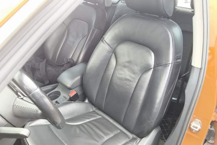 Used Audi Q3 2015 30 TFSI Comfort Model Left Front Seat