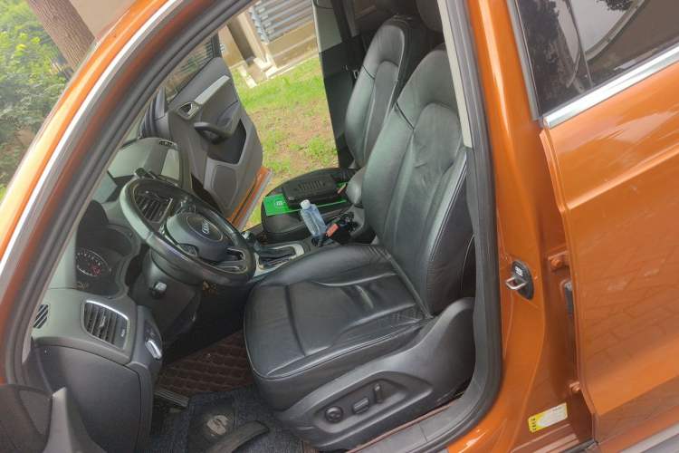 Used Audi Q3 2015 30 TFSI Comfort Model Left Front Seat