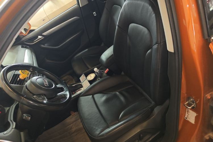 Used Audi Q3 2015 35 TFSI Comfort Model Left Front Seat