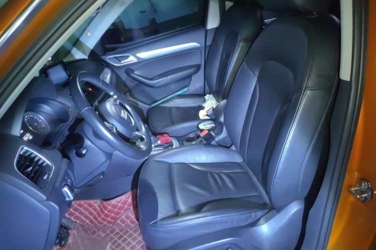 Used Audi Q3 2015 30 TFSI Comfort Model Left Front Seat