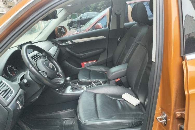 Used Audi Q3 2015 35 TFSI Comfort Model Left Front Seat