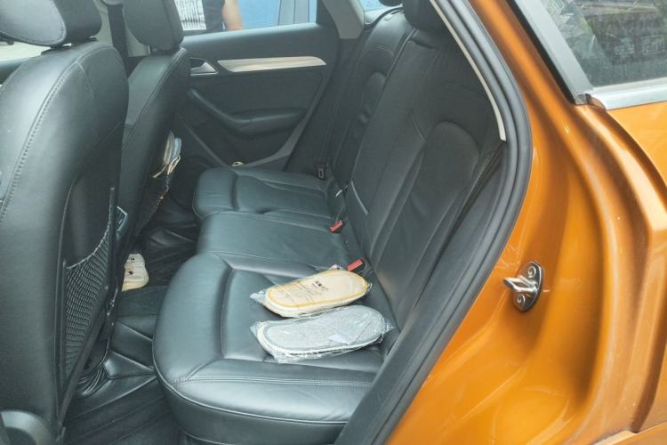 Used Audi Q3 2015 35 TFSI Comfort Model Left Rear Seat