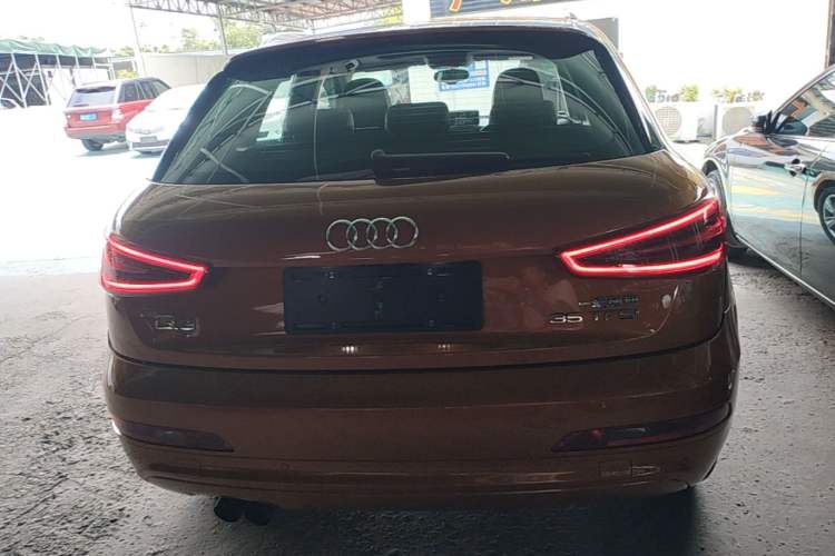 Used Audi Q3 2015 35 TFSI Comfort Model Rear