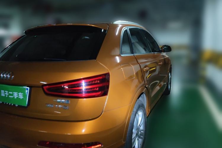 Used Audi Q3 2015 35 TFSI Ambition Edition Rear Right 45 Deg
