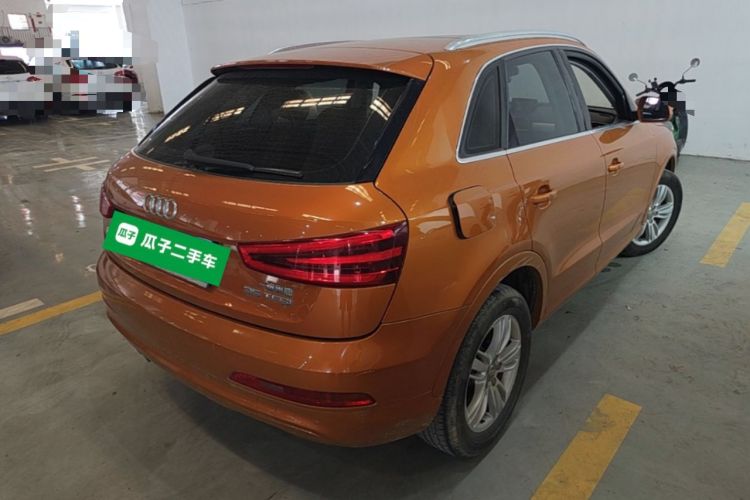 Used Audi Q3 2015 35 TFSI Comfort Model Rear Right 45 Deg