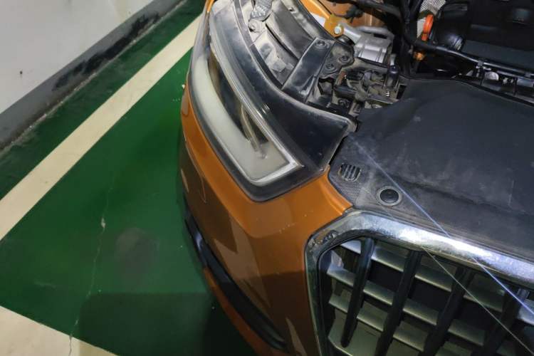 Used Audi Q3 2015 35 TFSI Ambition Edition Right Front Headlight