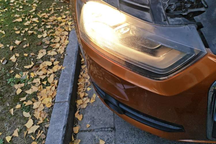 Used Audi Q3 2015 30 TFSI Ambition Edition Right Front Headlight