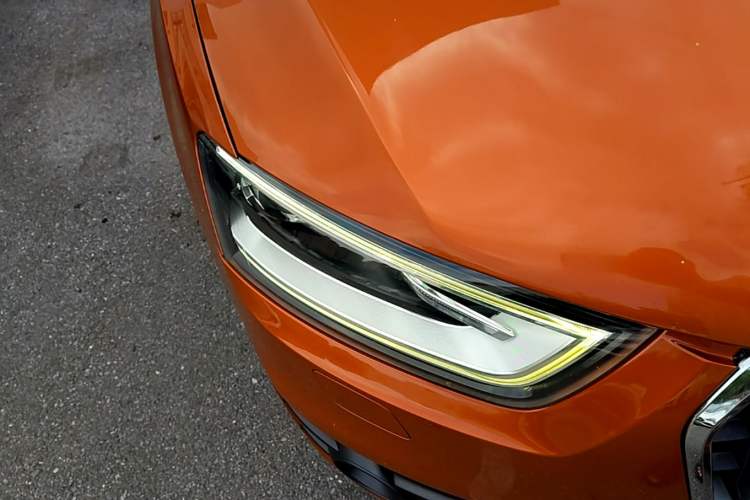 Used Audi Q3 2015 35 TFSI quattro Technology Edition Right Front Headlight