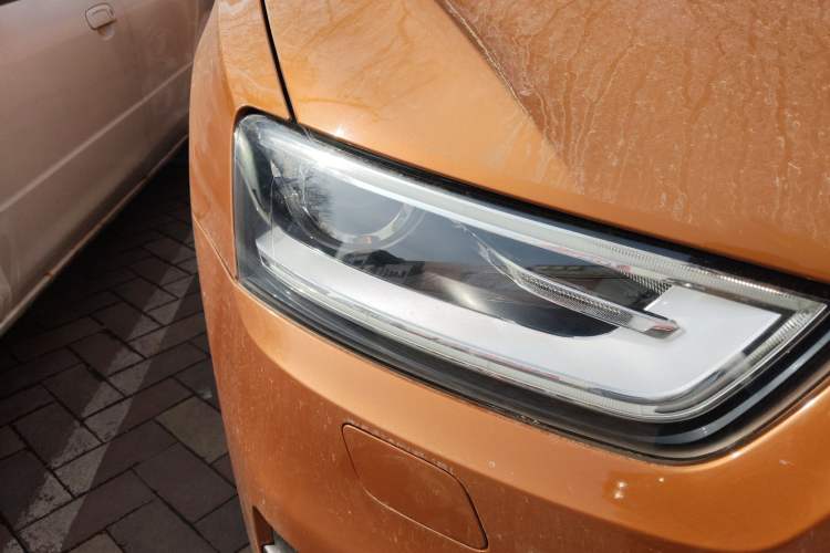 Used Audi Q3 2015 30 TFSI Ambition Edition Right Front Headlight