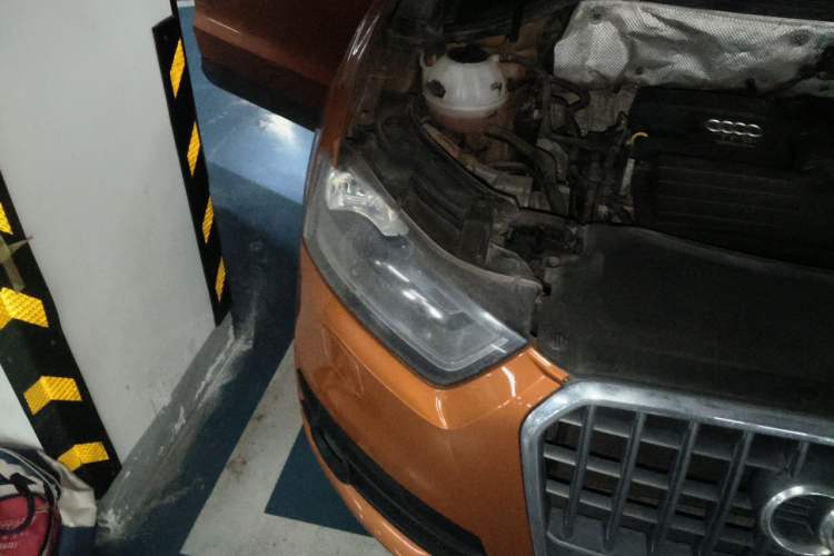 Used Audi Q3 2015 30 TFSI Ambition Edition Right Front Headlight