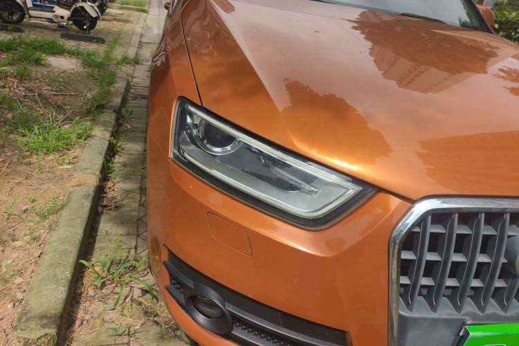 Used Audi Q3 2015 30 TFSI Comfort Model Right Front Headlight