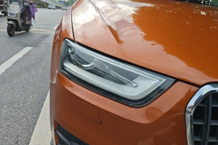 Used Audi Q3 2015 35 TFSI quattro Technology Edition Right Front Headlight