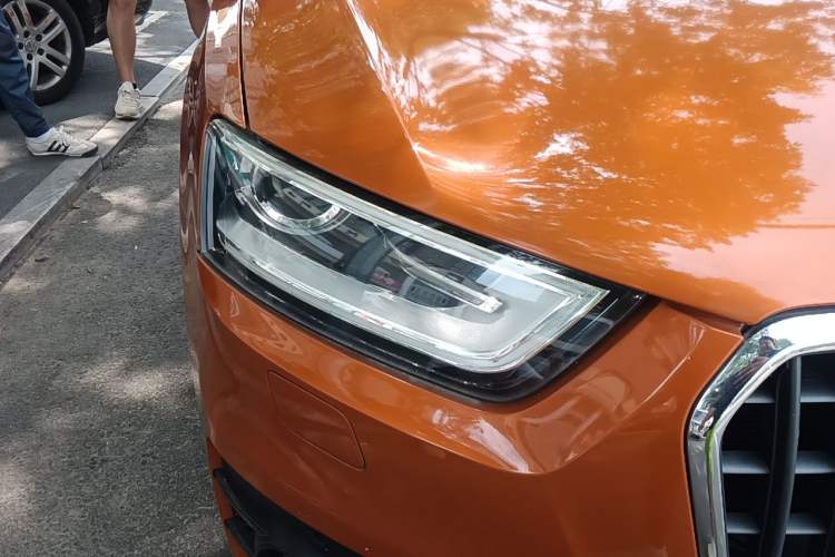 Used Audi Q3 2015 35 TFSI quattro Technology Edition Right Front Headlight